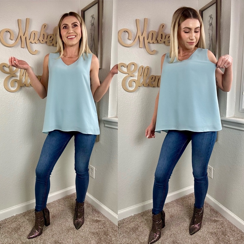 Catos classy blue sleeveless top size Large